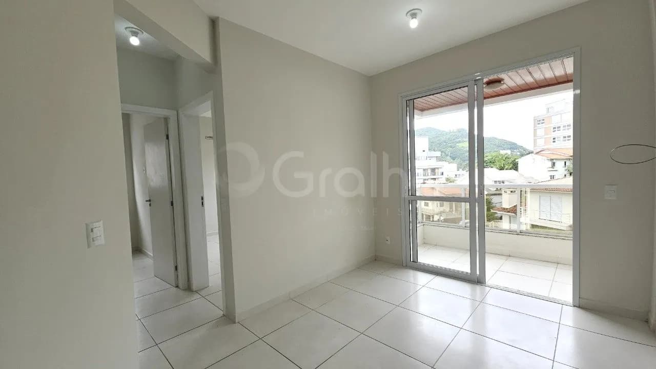Apartamento para venda com 2 dormitórios em Carvoeira com 65 m² — foto 4