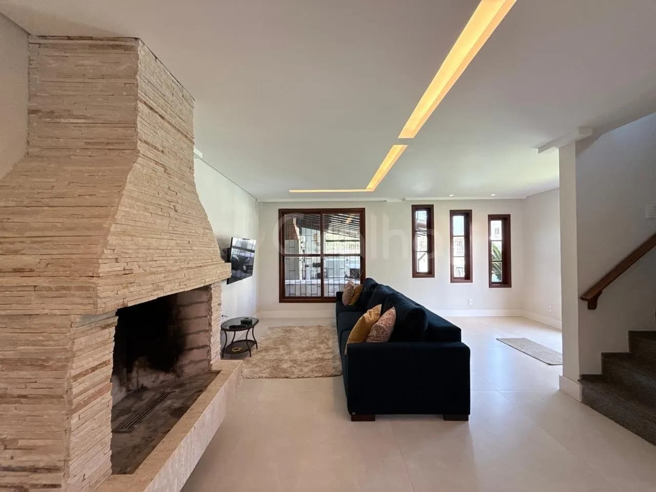 Casa para venda com 3 dormitórios em Canasvieiras com 244 m² — foto 3
