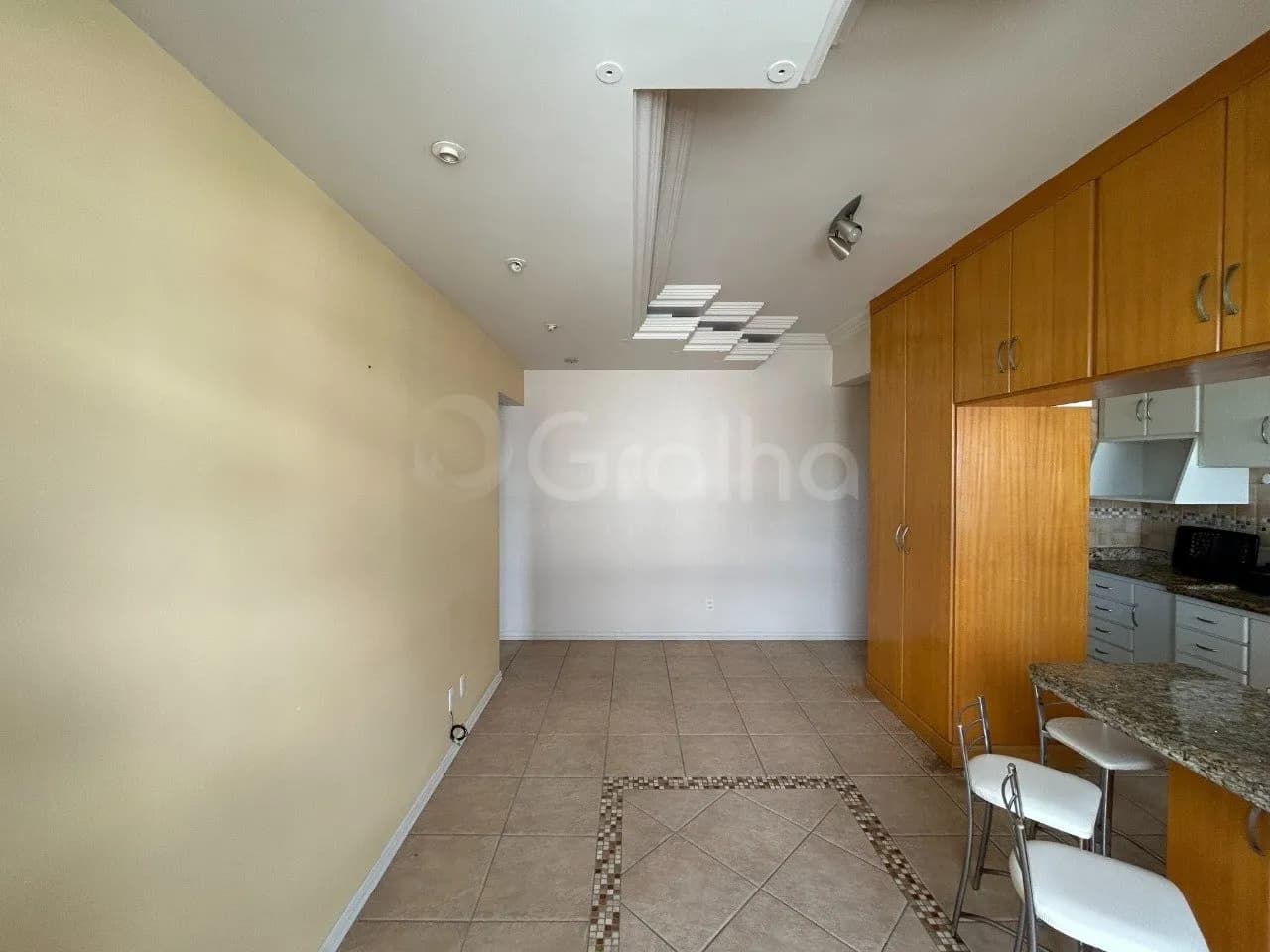 Apartamento para venda com 2 dormitórios em Côrrego Grande com 59 m² — foto 2