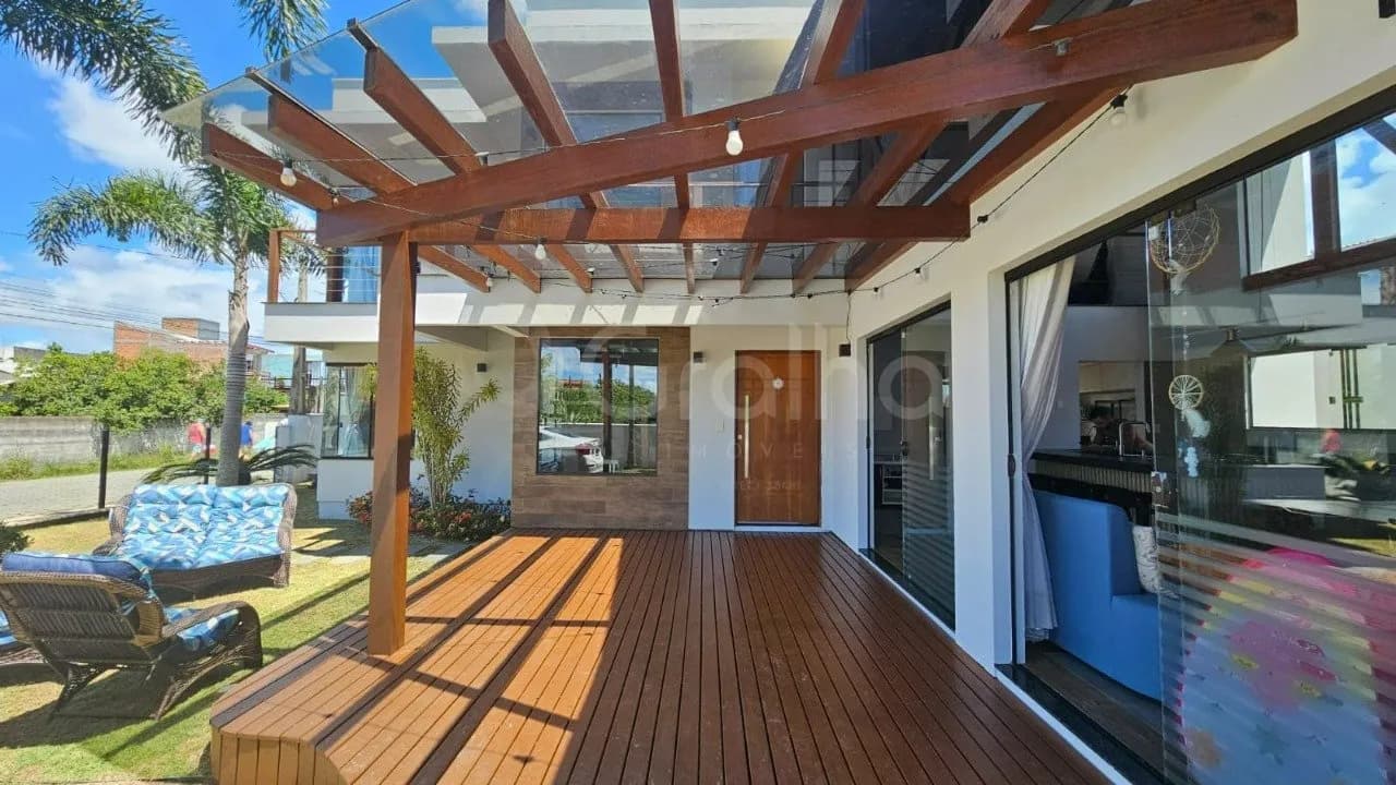 Casa para venda com 4 dormitórios em Praia Do Sonho com 140 m² — foto principal