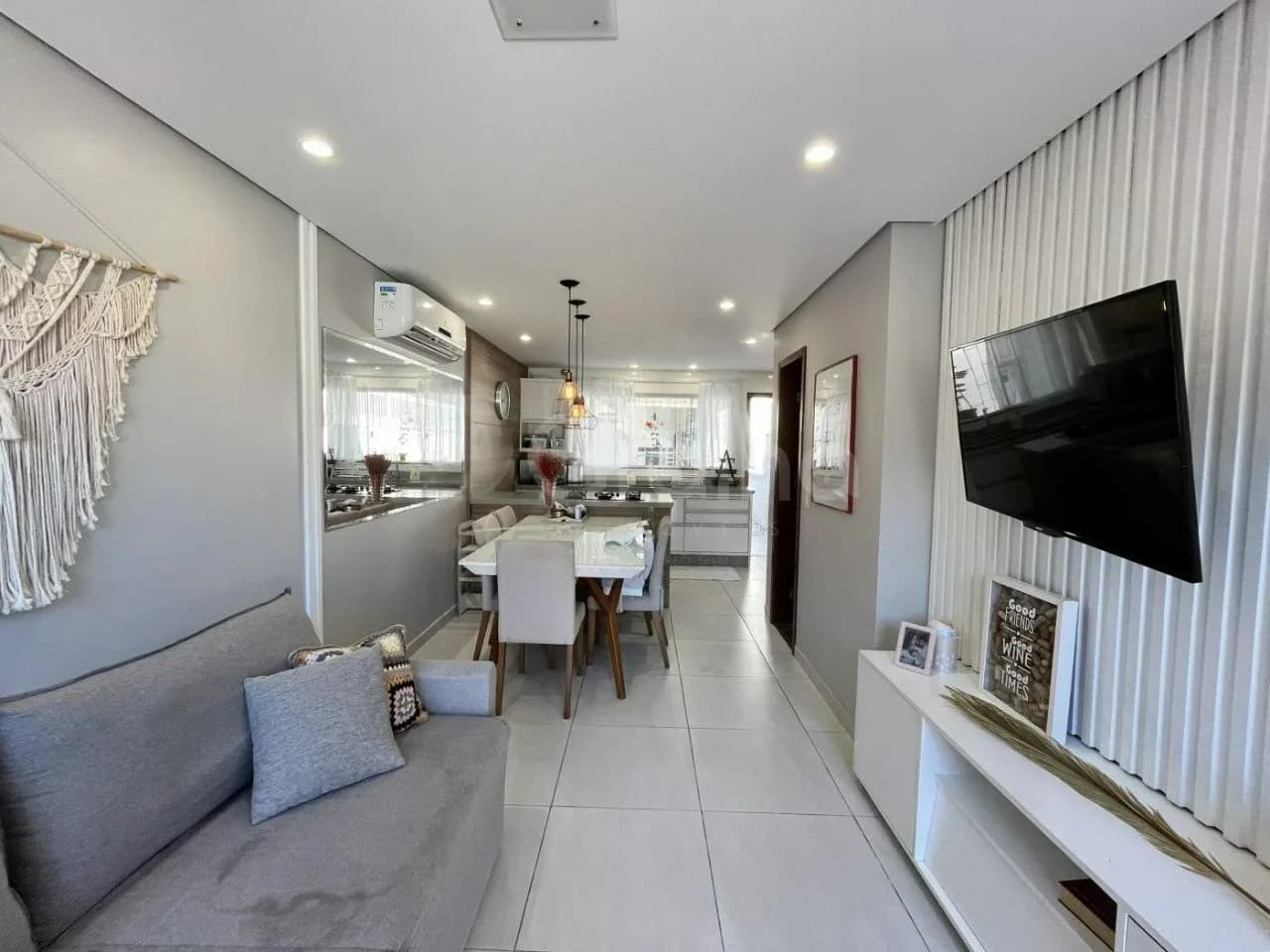 Casa para venda com 2 dormitórios em Sertao Do Maruim com 67 m² — foto principal