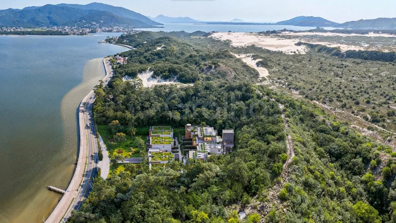 Casa de condomínio para venda com 3 dormitórios em Lagoa Da Conceição com 384 m² — foto 4
