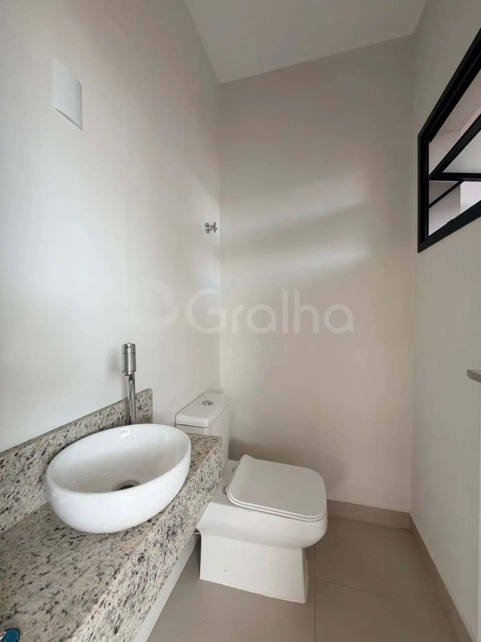 Casa para venda com 3 dormitórios em Carianos com 142 m² — foto 5