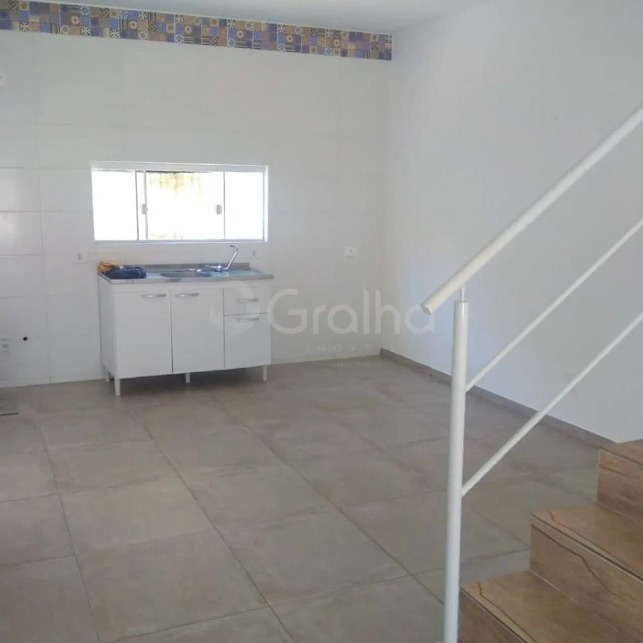 Casa para venda com 2 dormitórios em Rio Tavares com 96 m² — foto 2