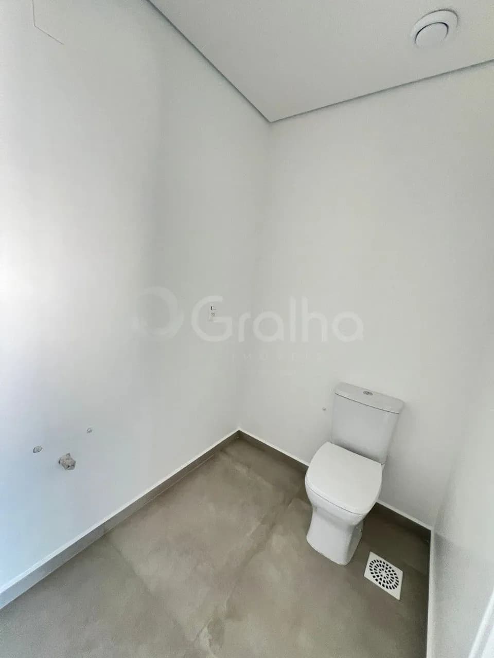 Apartamento para venda com 1 dormitório, em Saco Grande com 55 m² — foto 4