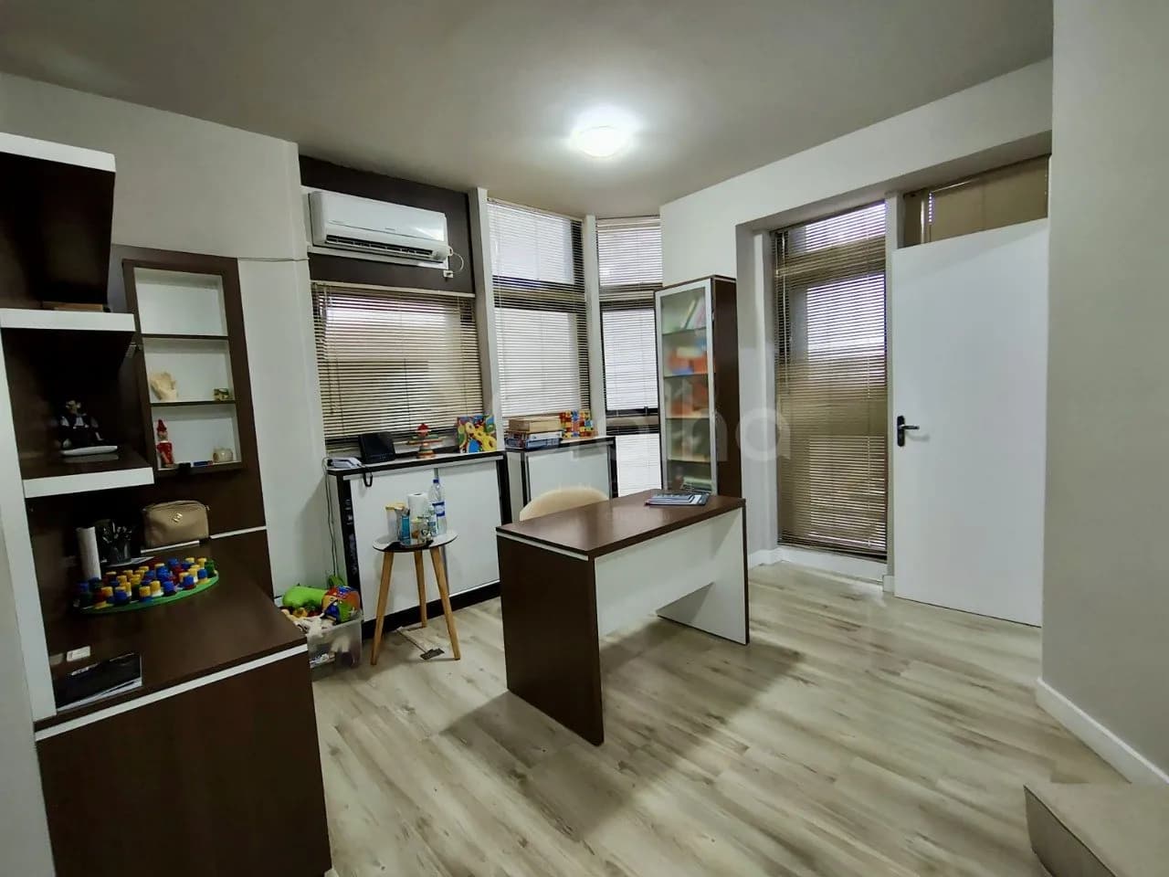 Sala comercial para venda em Centro com 32 m² — foto 3