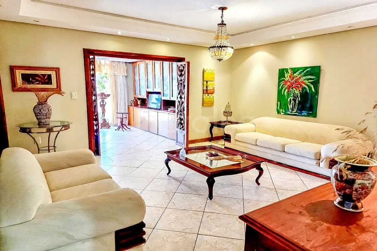 Cobertura para venda com 4 dormitórios em Coqueiros com 208 m² — foto principal