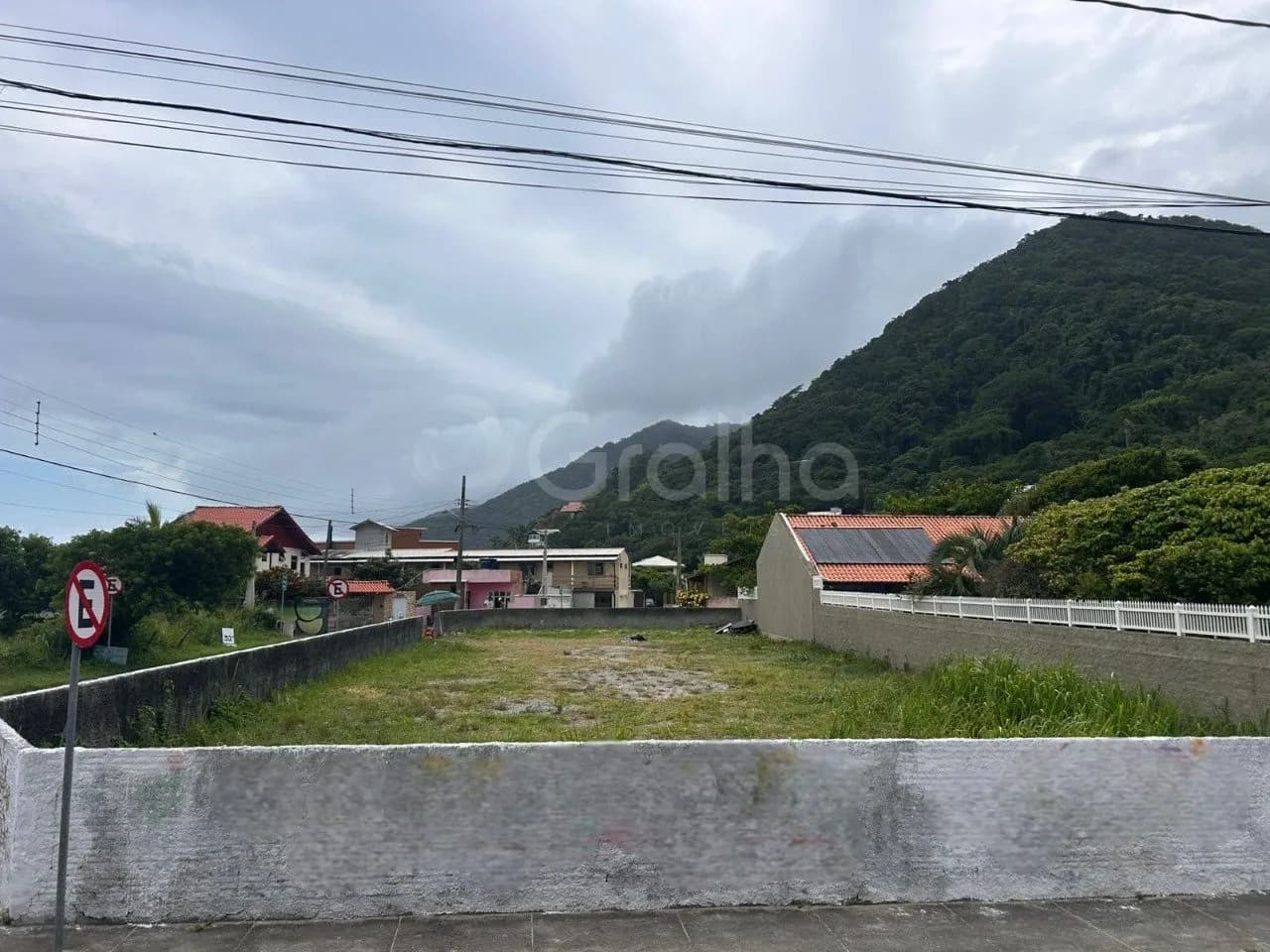 Terreno para venda em Açores com 640 m²