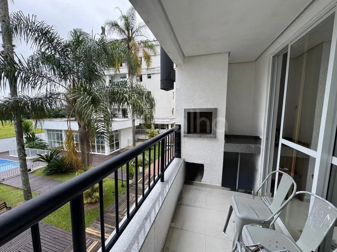 Apartamento para venda com 1 dormitório, em Pedra Branca com 51 m² — foto principal
