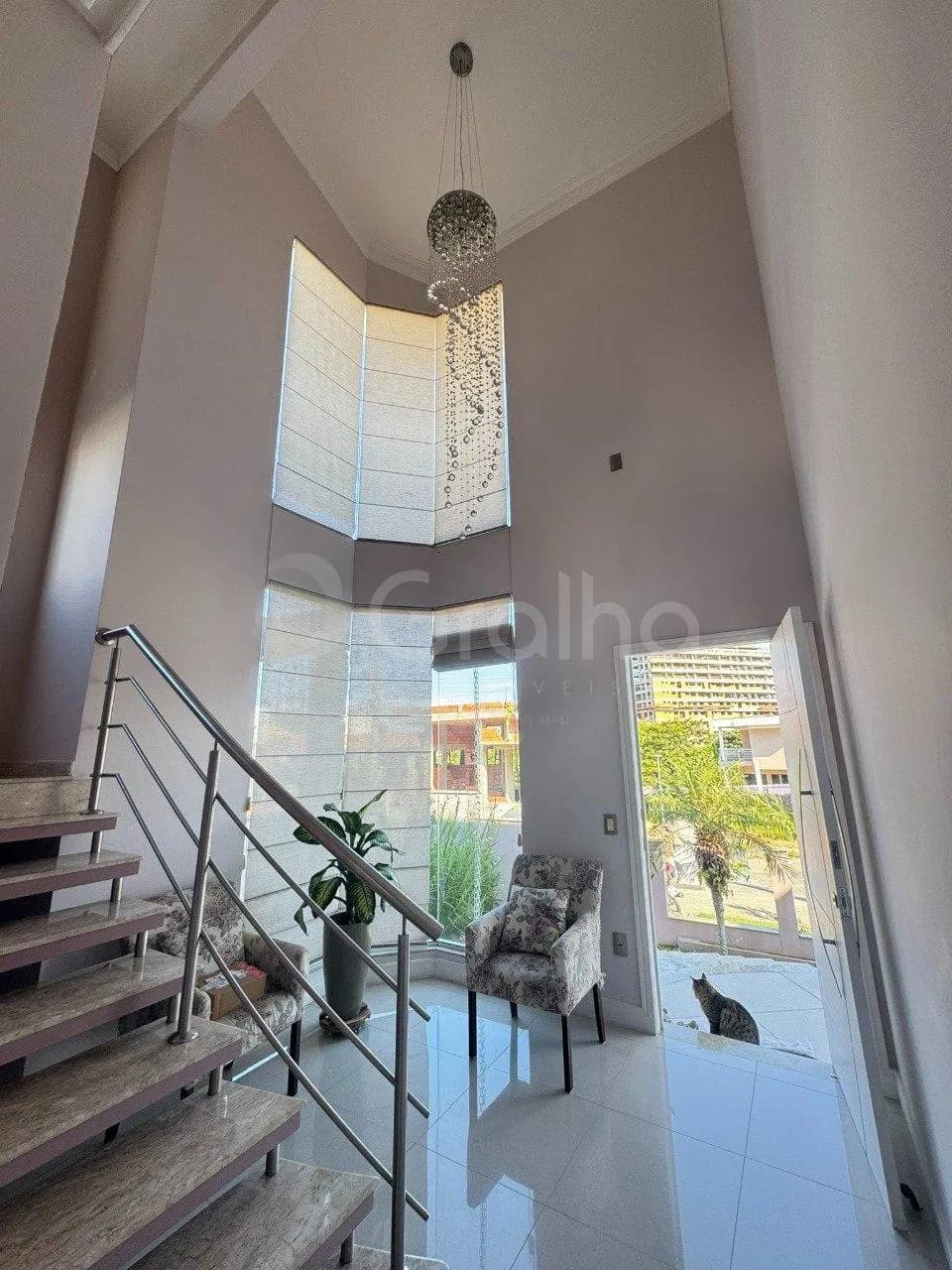 Casa para venda com 4 dormitórios em Pedra Branca com 260 m² — foto principal