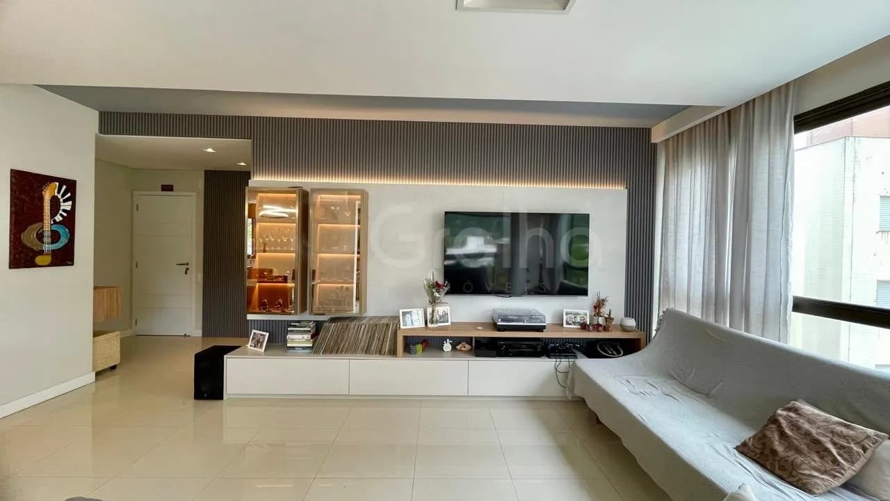 Apartamento para venda com 3 dormitórios em Côrrego Grande com 123 m² — foto 2
