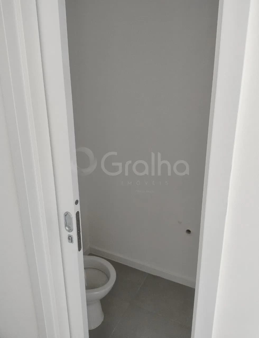 Loft para venda com 1 dormitório, em Ribeirão da Ilha com 68 m² — foto 3