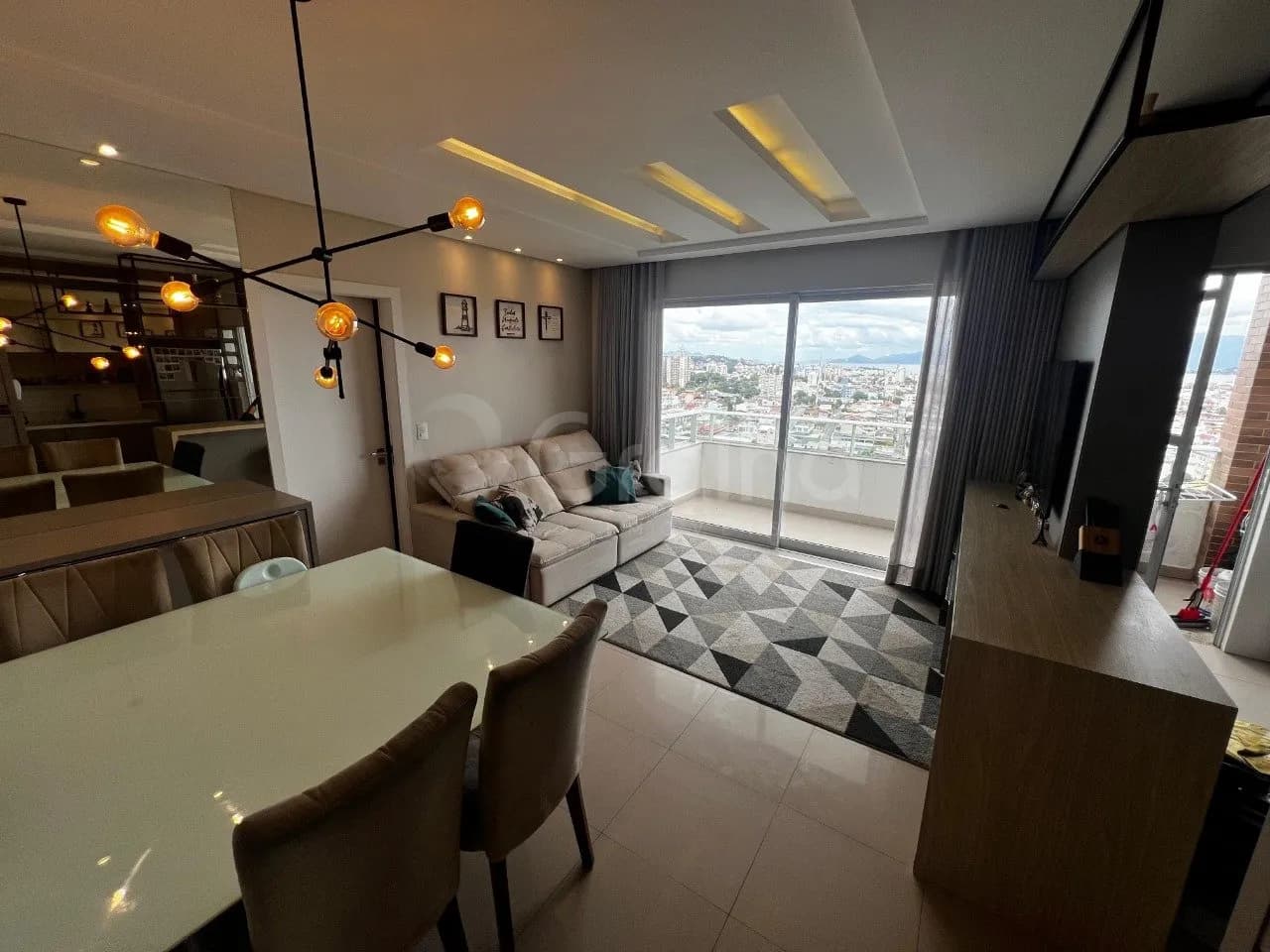 Apartamento para venda com 2 dormitórios em Estreito com 75 m² — foto principal