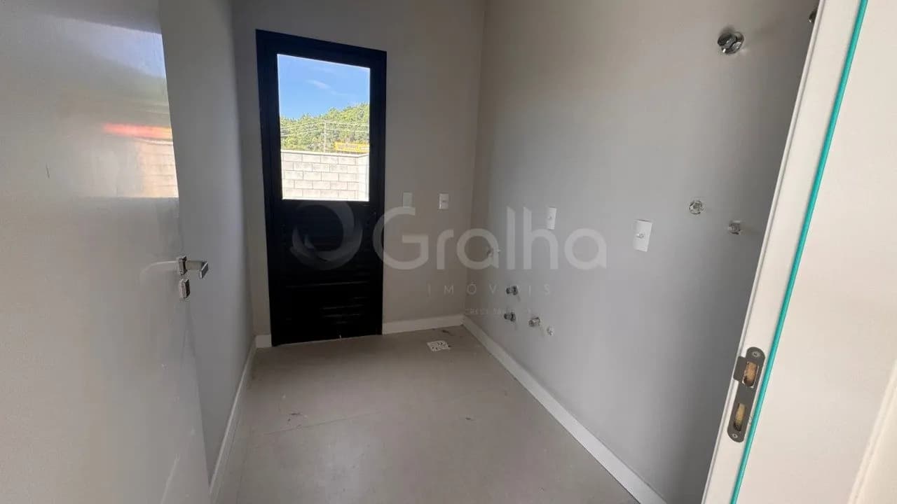 Casa para venda com 3 dormitórios em Canasvieiras com 154 m² — foto 3