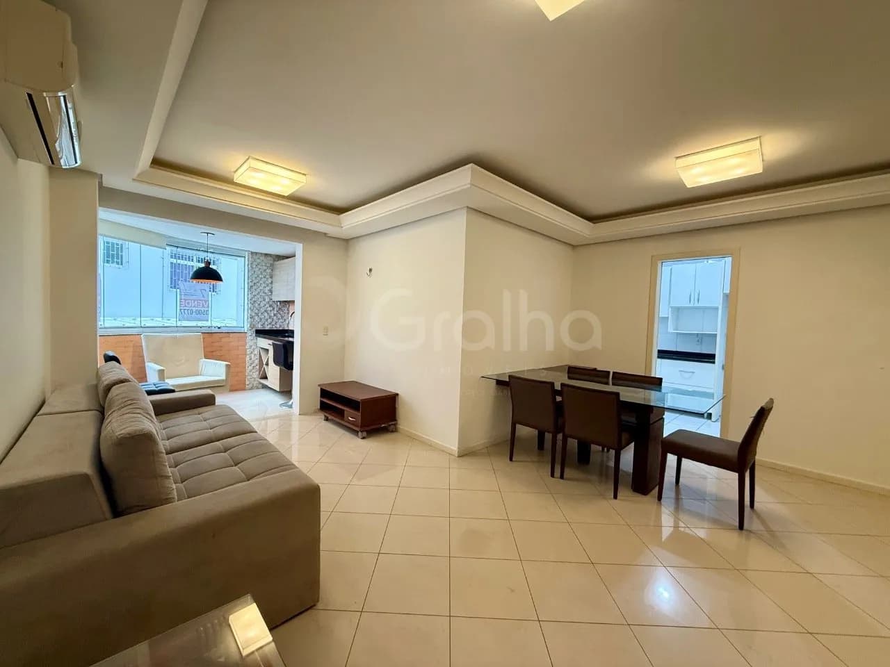 Apartamento para venda com 3 dormitórios em Coqueiros com 114 m²