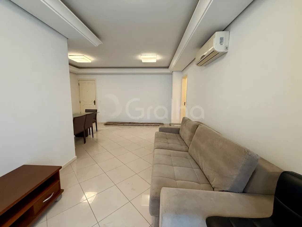 Apartamento para venda com 3 dormitórios em Coqueiros com 114 m² — foto 3