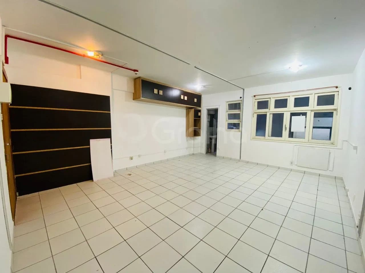 Sala comercial para venda em Centro com 24 m² — foto principal