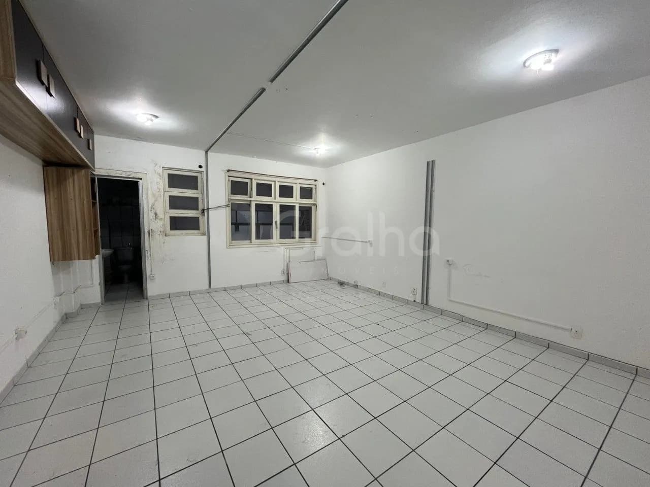 Sala comercial para venda em Centro com 24 m² — foto 5