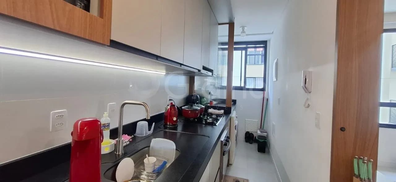 Apartamento para venda com 2 dormitórios em Carvoeira com 63 m² — foto 3