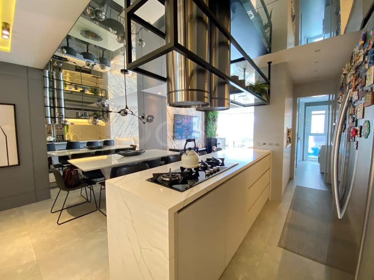 Apartamento para venda com 2 dormitórios em Agronômica com 104 m² — foto principal