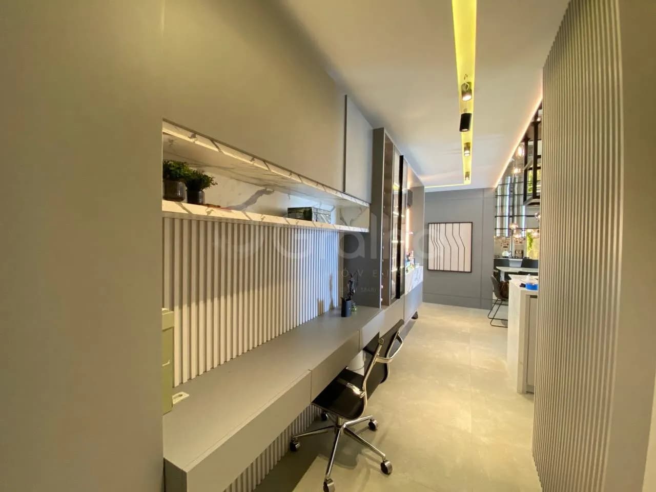 Apartamento para venda com 2 dormitórios em Agronômica com 104 m² — foto 2