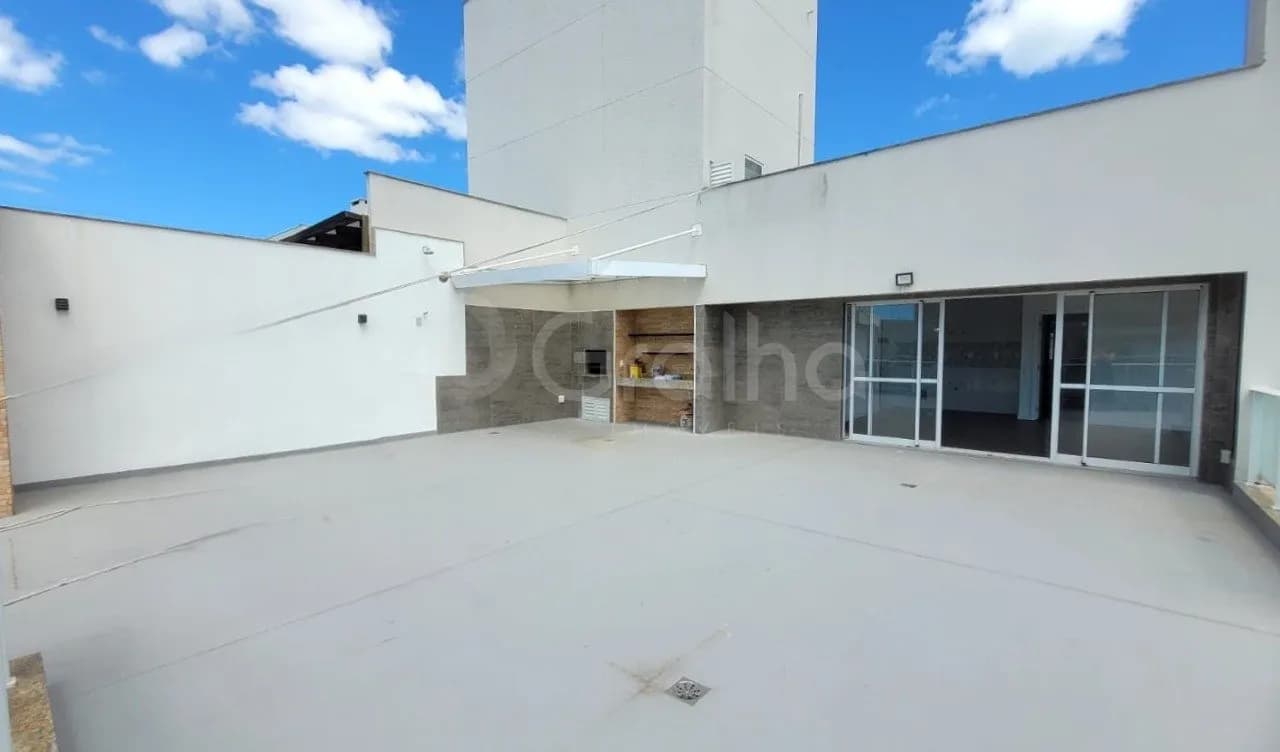 Cobertura para venda com 3 dormitórios em Campeche com 223 m² — foto 2