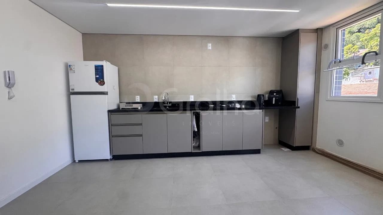 Estúdio para venda com 1 dormitório, em Centro com 32 m² — foto 3