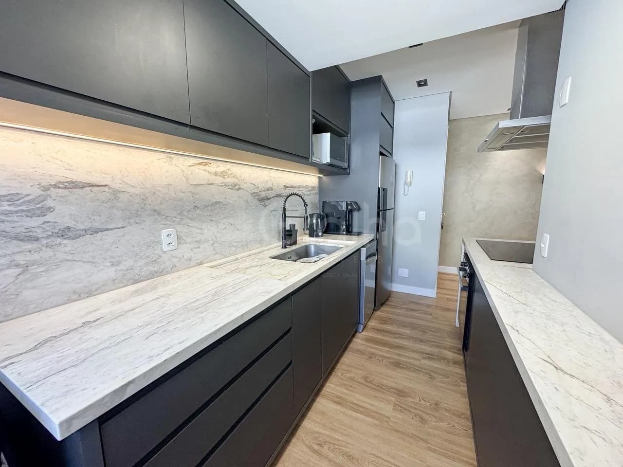 Apartamento para venda com 2 dormitórios em Pantanal com 68 m² — foto 4