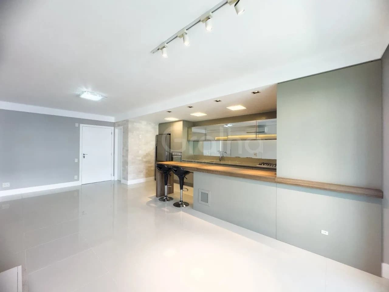 Apartamento para venda com 2 dormitórios em Agronômica com 101 m² — foto 3