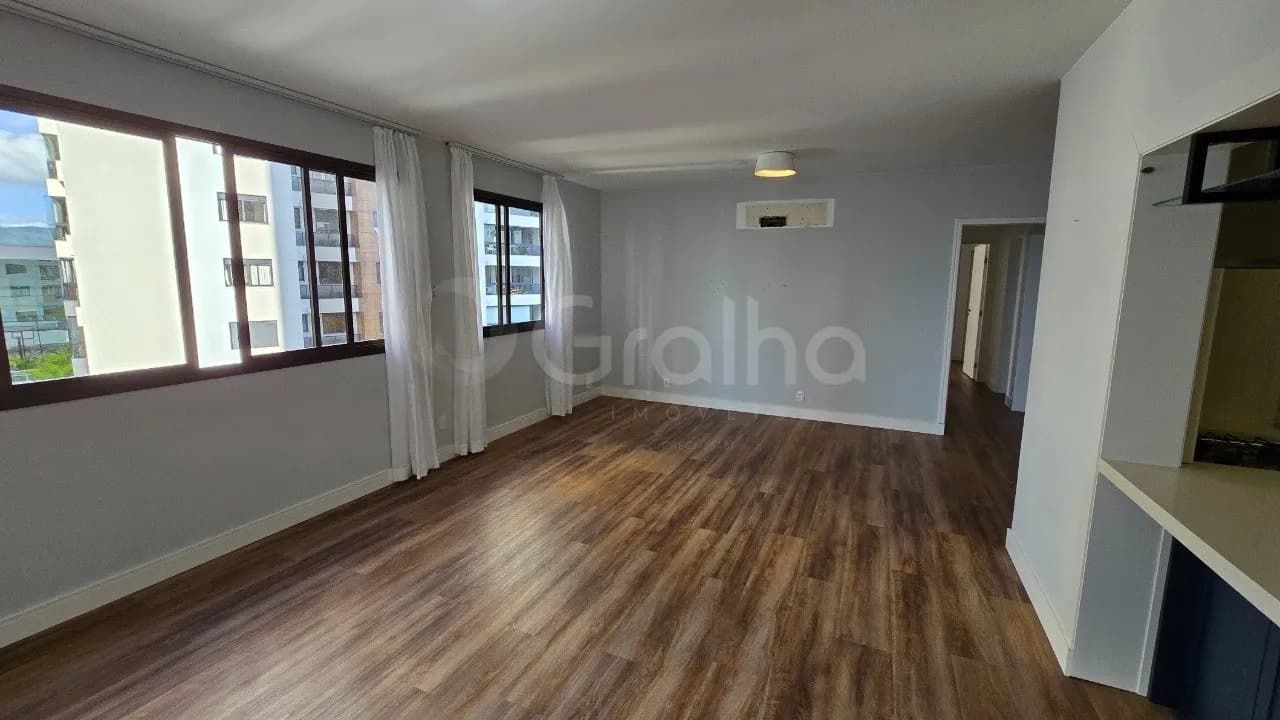 Apartamento para venda com 3 dormitórios em Agronômica com 121 m² — foto 2