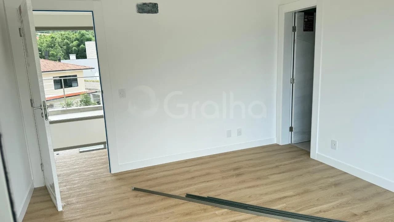 Casa para venda com 4 dormitórios em Cacupé com 302 m² — foto 5
