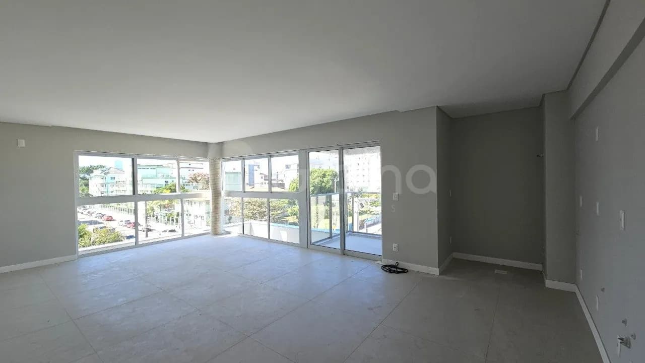 Apartamento para venda com 2 dormitórios em Canasvieiras com 102 m² — foto 2