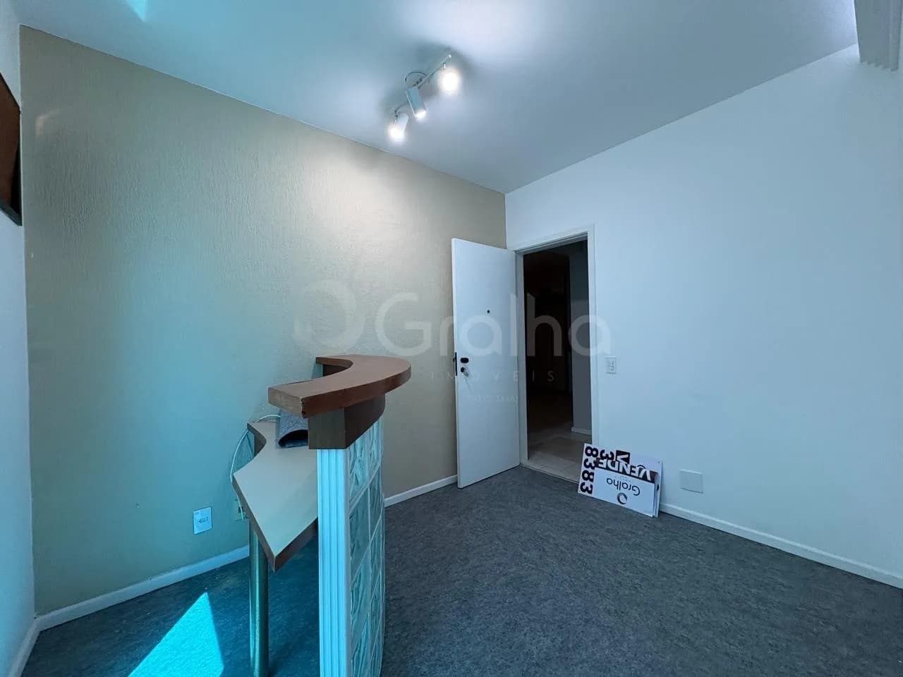Sala comercial para venda em Centro com 29 m² — foto 3