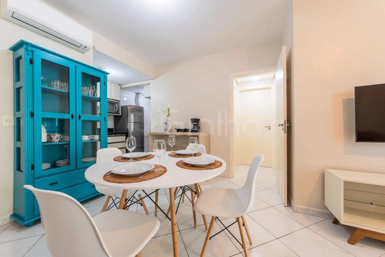 Apartamento para venda com 2 dormitórios em Novo Campeche com 63 m² — foto principal