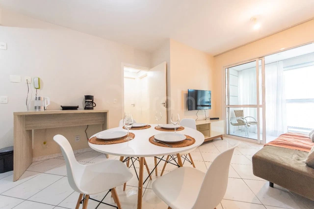 Apartamento para venda com 2 dormitórios em Novo Campeche com 63 m² — foto 2