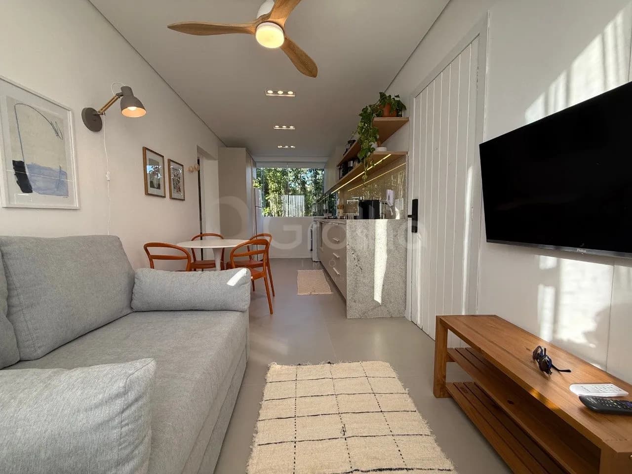 Apartamento para venda com 1 dormitório, em Jurerê com 46 m² — foto 3