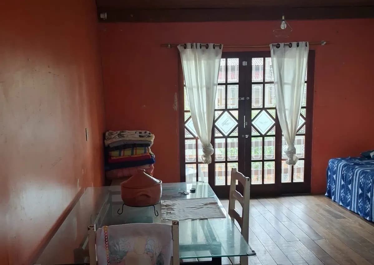 Casa para venda com 2 dormitórios em Tapera com 150 m²