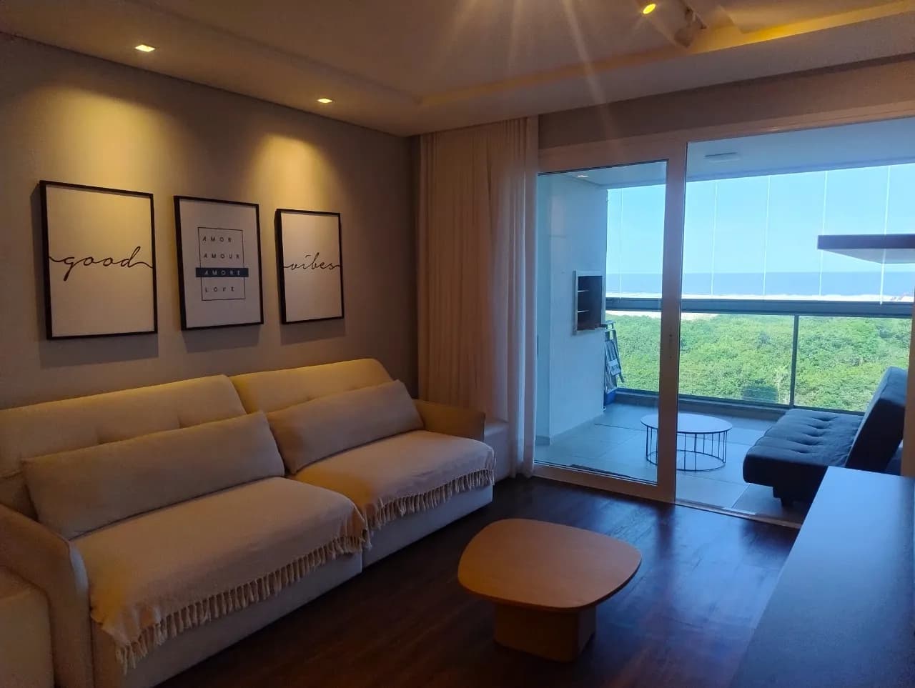 Apartamento para venda com 2 dormitórios em Campeche com 92 m² — foto 2