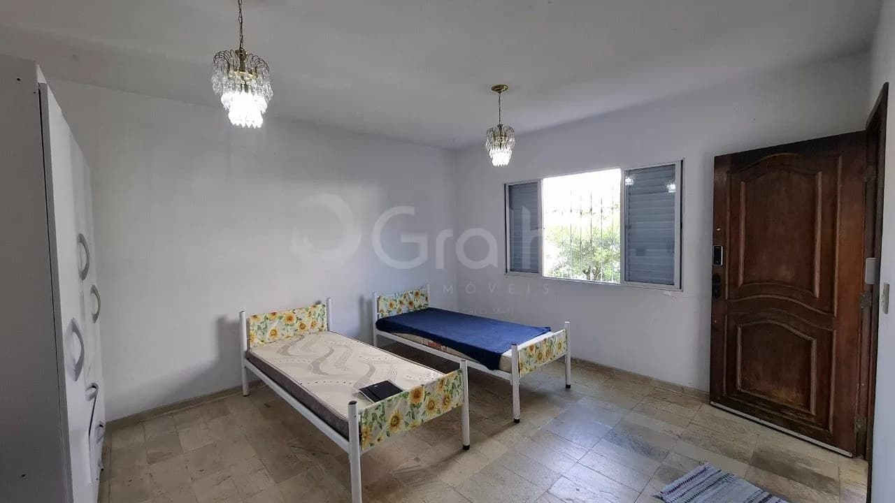 Casa para venda com 4 dormitórios em Côrrego Grande com 236 m² — foto 2