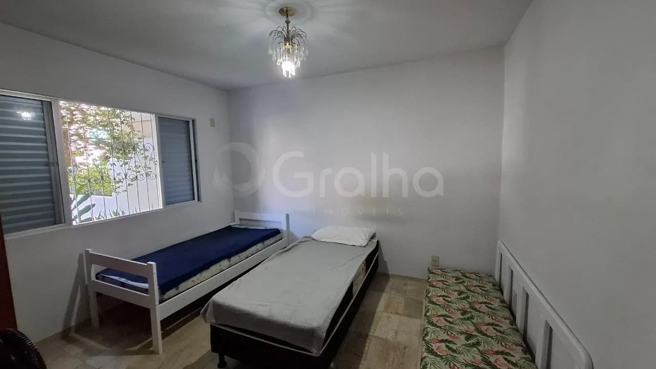 Casa para venda com 4 dormitórios em Côrrego Grande com 236 m² — foto 4