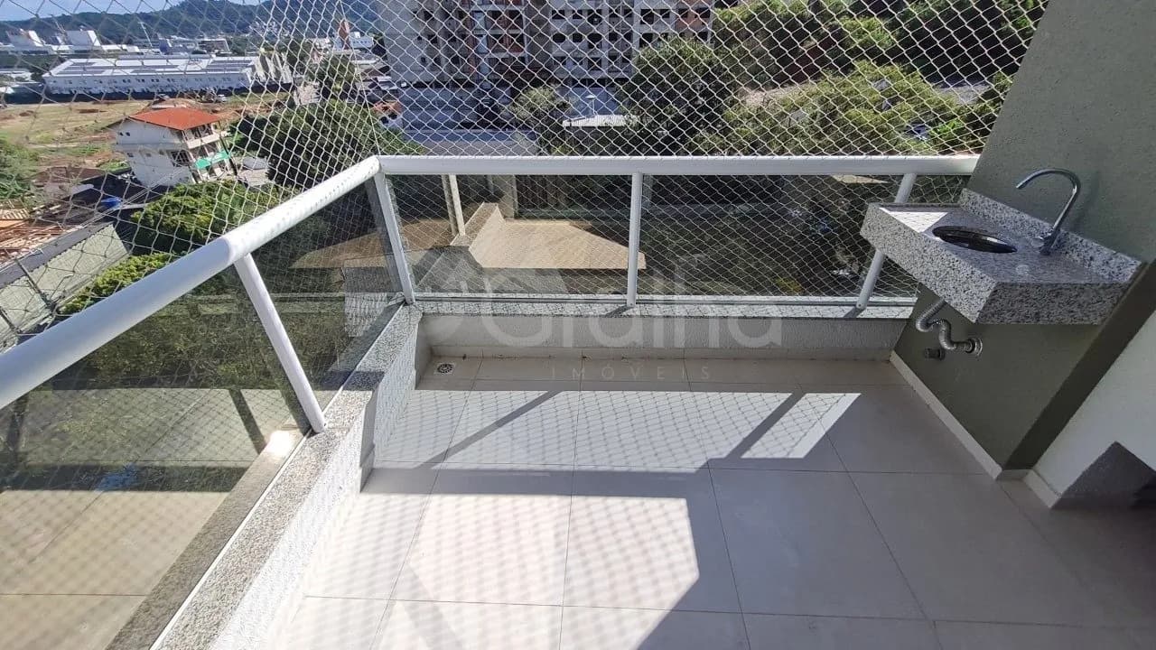 Apartamento para venda com 2 dormitórios em Saco Grande com 71 m² — foto 3