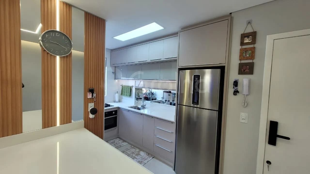 Apartamento para venda com 2 dormitórios em Agronômica com 73 m² — foto 3