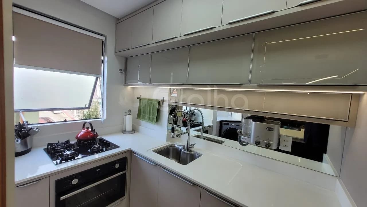 Apartamento para venda com 2 dormitórios em Agronômica com 73 m² — foto 4