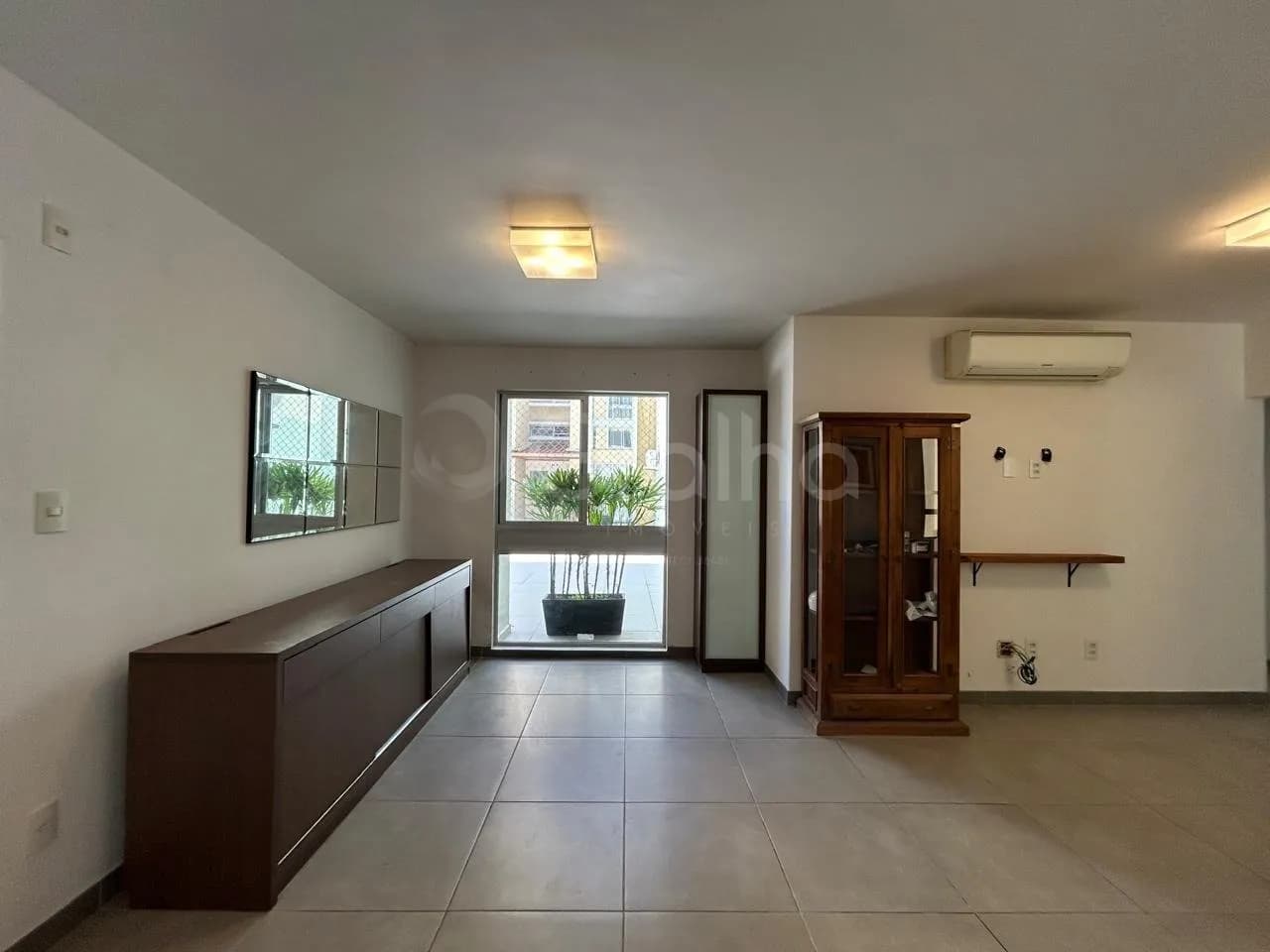 Apartamento para venda com 3 dormitórios em Trindade com 76 m² — foto principal
