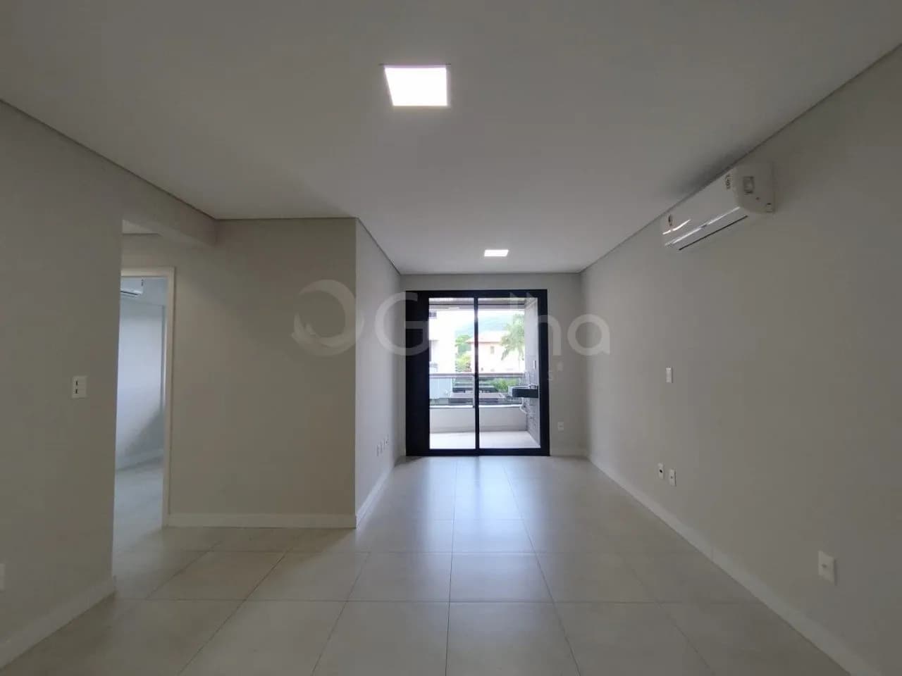 Apartamento para venda com 2 dormitórios em Campeche com 72 m² — foto principal