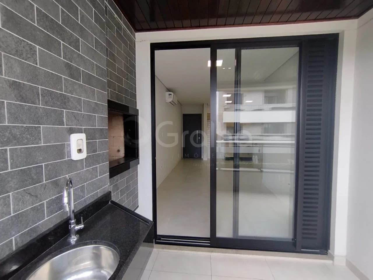 Apartamento para venda com 2 dormitórios em Campeche com 72 m² — foto 4