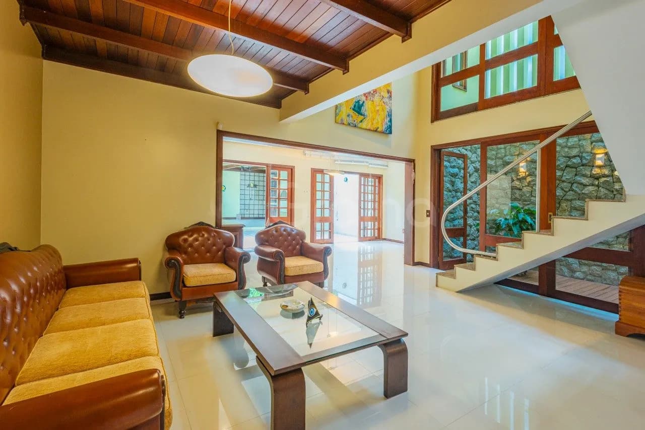 Casa para venda com 4 dormitórios em Itacorubi com 354 m² — foto 2