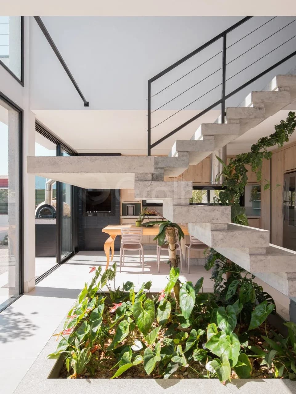 Casa para venda com 4 dormitórios em Campeche com 244 m² — foto 3