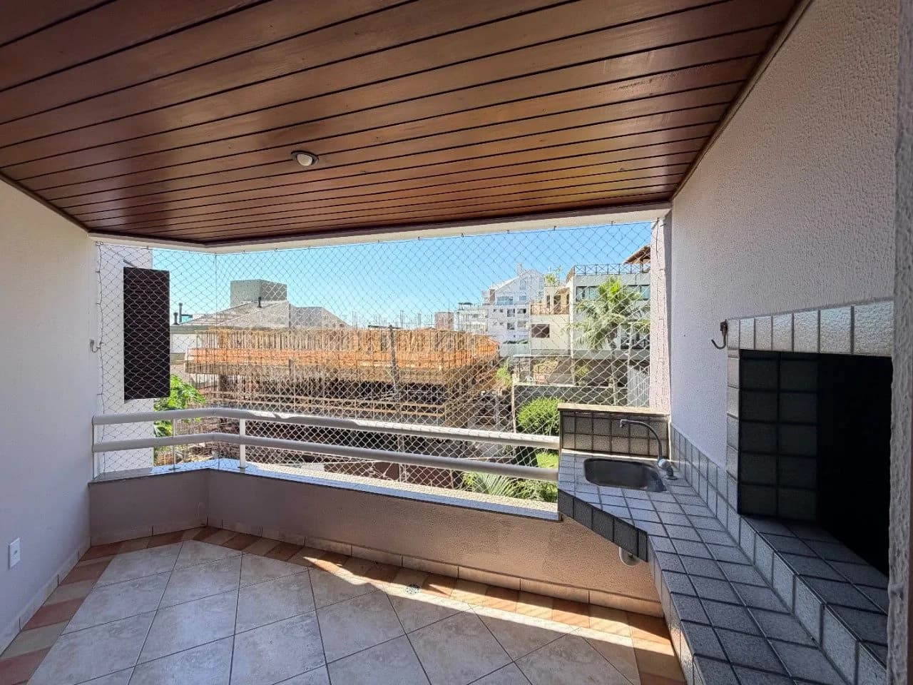 Apartamento para venda com 2 dormitórios em Canasvieiras com 74 m² — foto 5