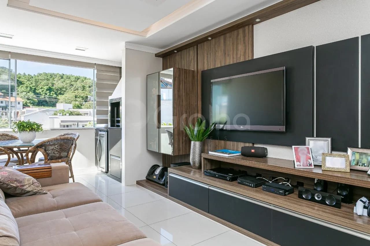 Apartamento para venda com 2 dormitórios em Jurerê com 70 m² — foto 3